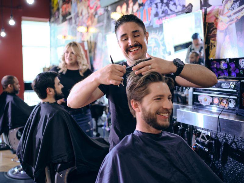 Master barber at work